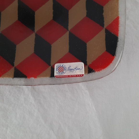 ❤️❤️ Peggy Karr Fused Glass 8" square plate - Picture 3 of 5